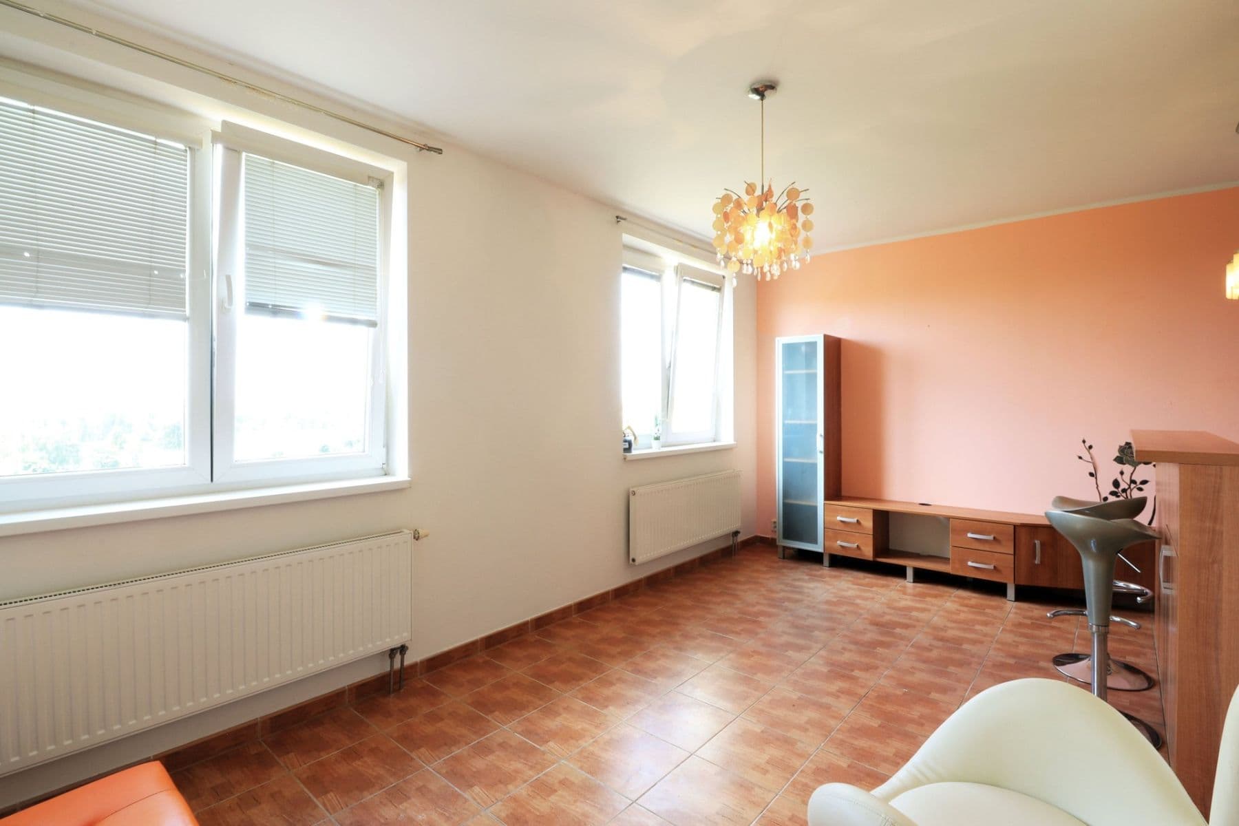 Prenájom bytu 1-izbový 32 m², V Honech, Klecany, Středočeský kraj Prenájom bytu 1-izbový 32 m², V Honech, Klecany, Středočeský kraj