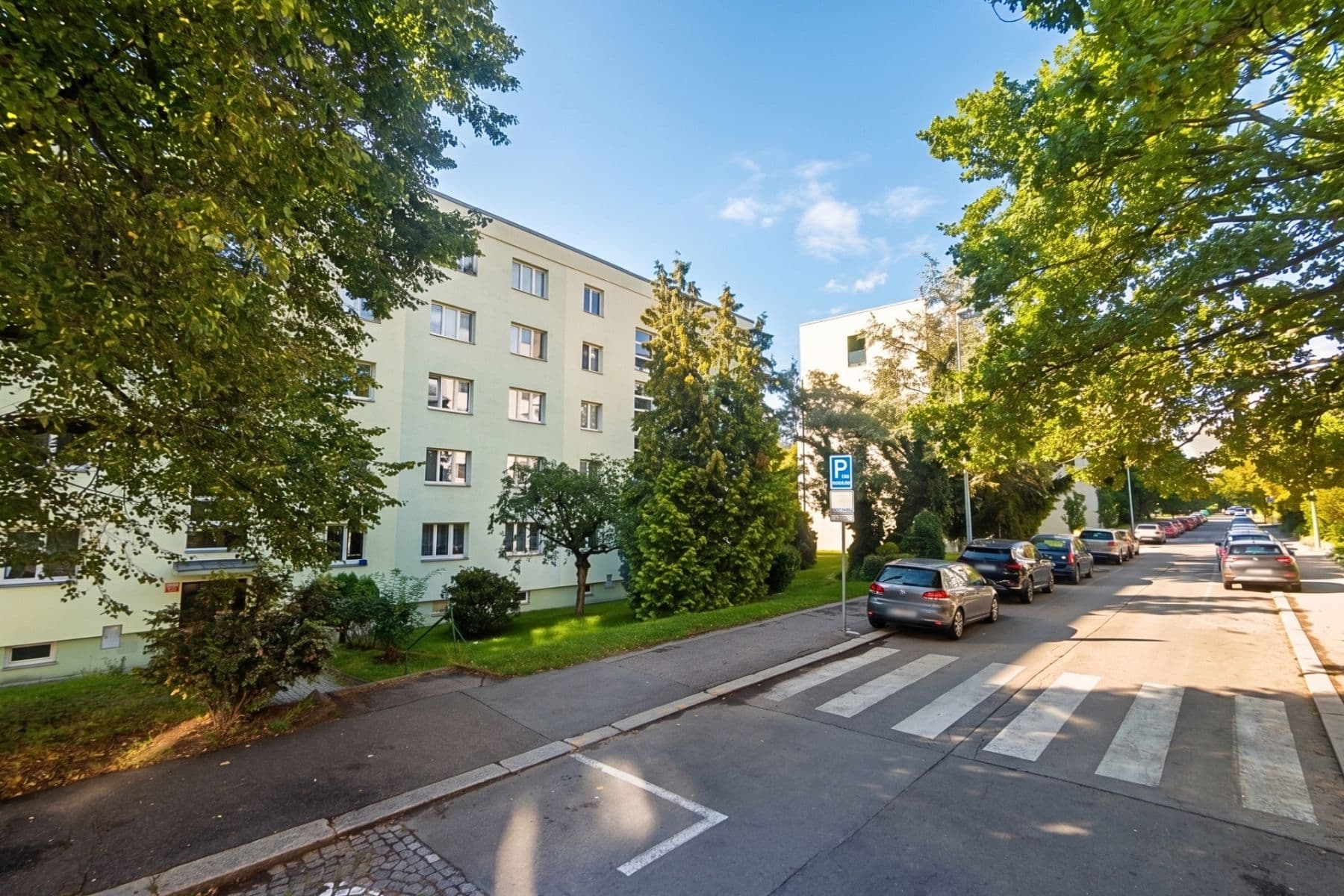 Predaj bytu 3-izbový 57 m², K Lučinám, Praha, Praha Predaj bytu 3-izbový 57 m², K Lučinám, Praha, Praha
