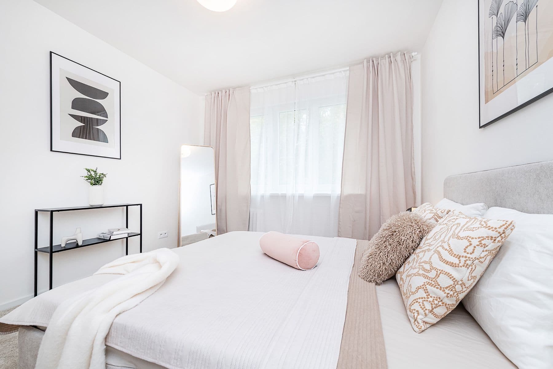 Predaj bytu 3-izbový 57 m², K Lučinám, Praha, Praha Predaj bytu 3-izbový 57 m², K Lučinám, Praha, Praha