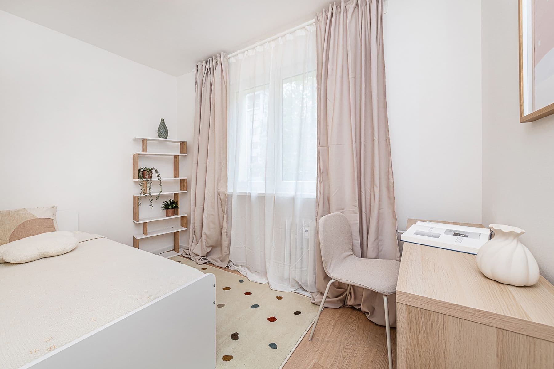 Predaj bytu 3-izbový 57 m², K Lučinám, Praha, Praha Predaj bytu 3-izbový 57 m², K Lučinám, Praha, Praha