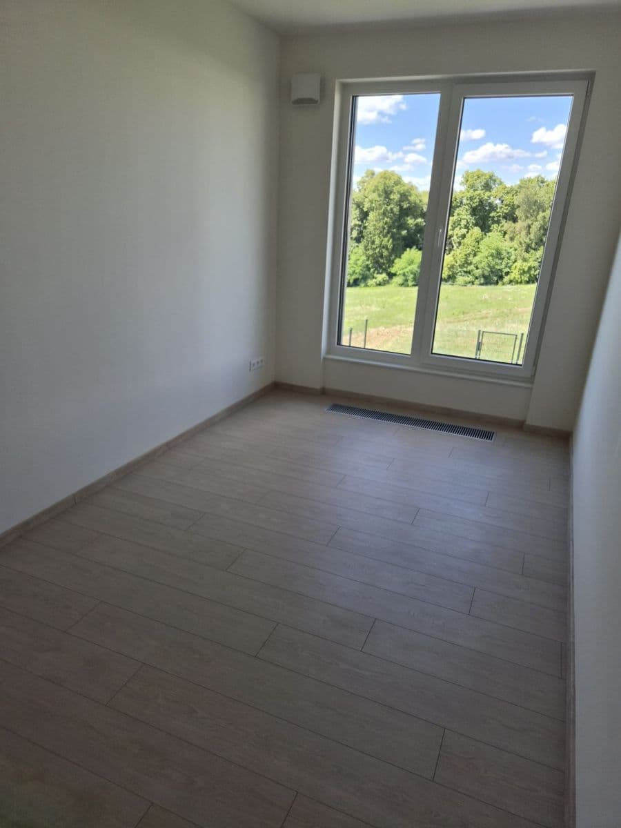 Prenájom bytu 3-izbový 74 m², Jáchymovská, Praha, Praha Prenájom bytu 3-izbový 74 m², Jáchymovská, Praha, Praha