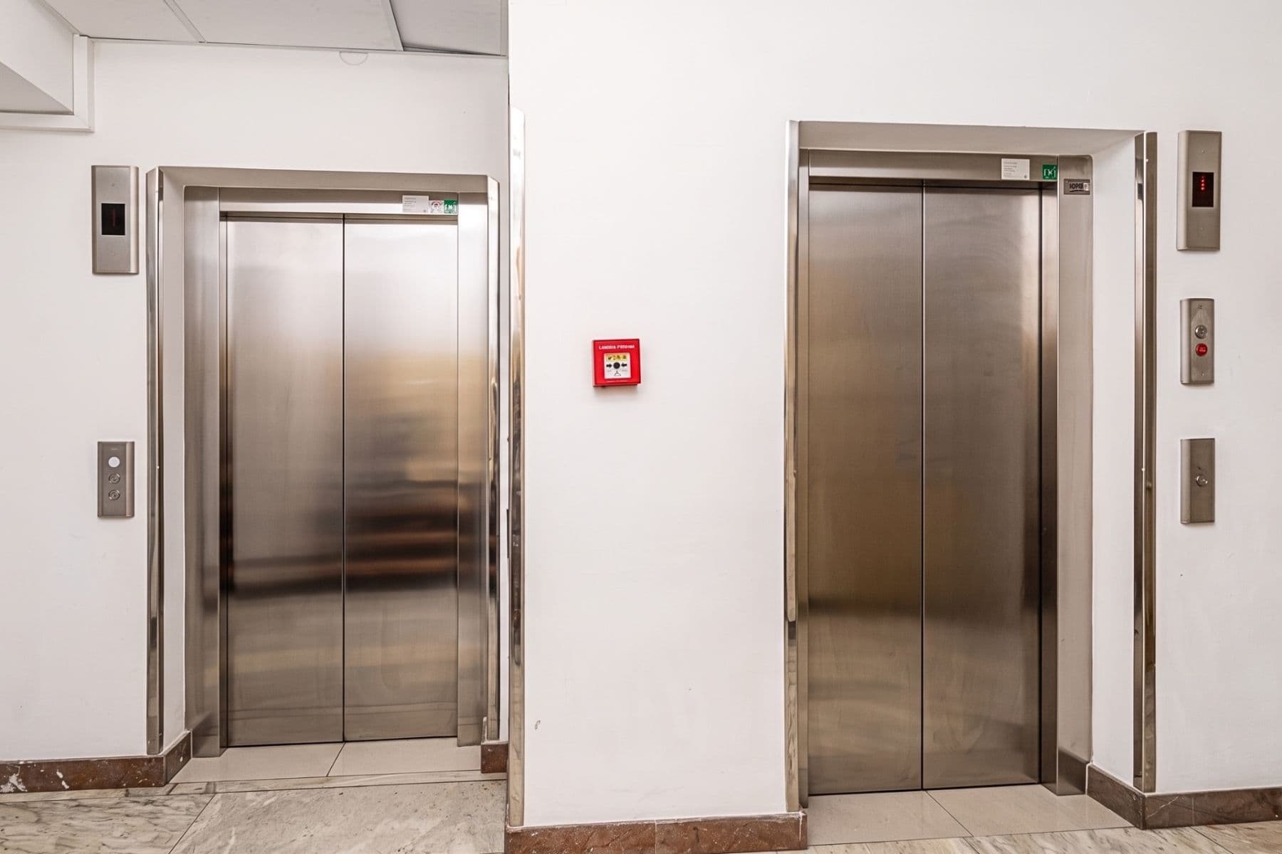 Predaj bytu 4-izbový 70 m², Limuzská, Praha, Praha Predaj bytu 4-izbový 70 m², Limuzská, Praha, Praha
