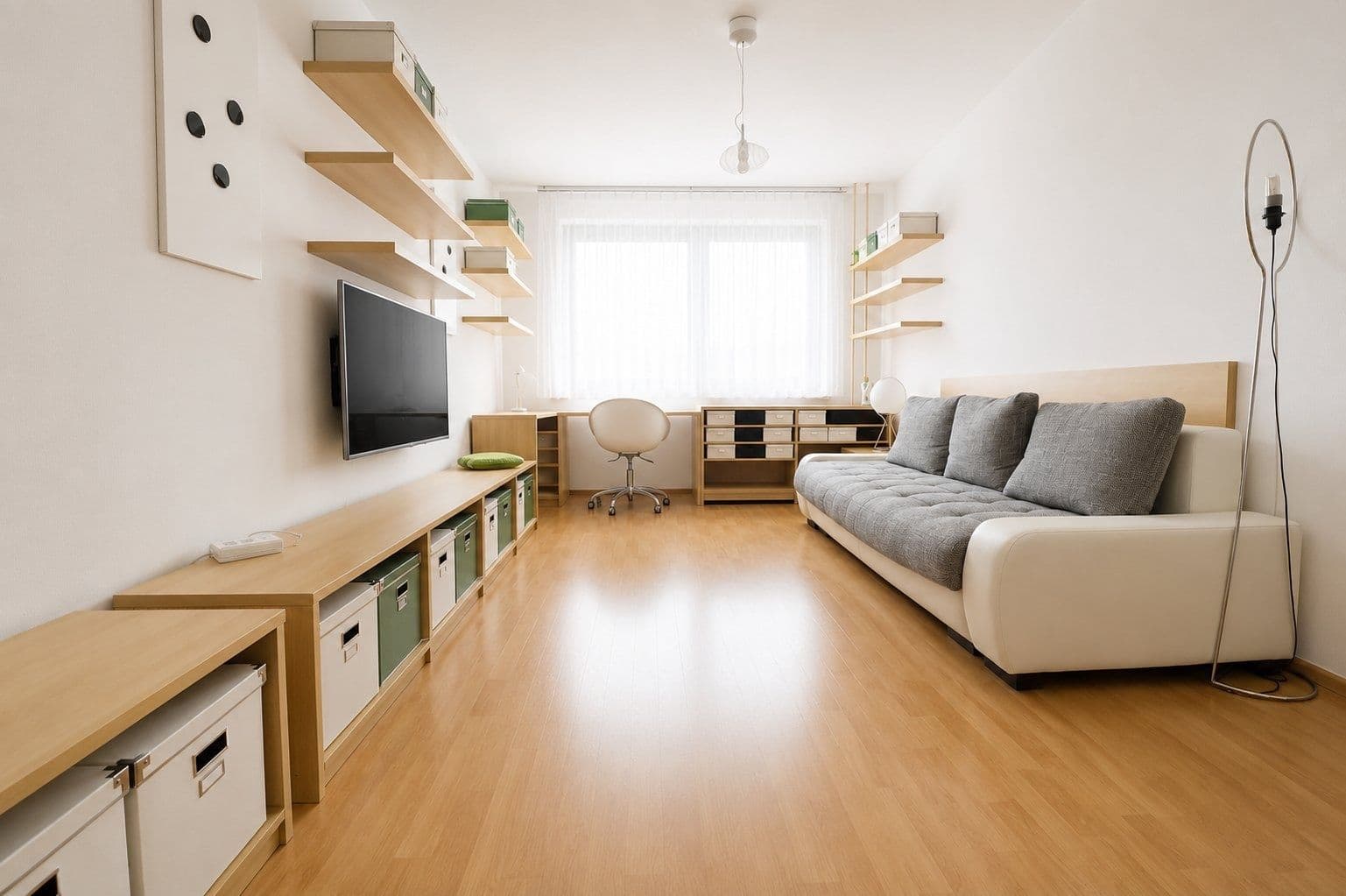 Prenájom bytu 2-izbový 43 m², Píškova, Praha, Praha Prenájom bytu 2-izbový 43 m², Píškova, Praha, Praha