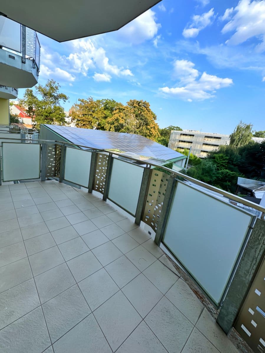 Prenájom bytu 1-izbový 55 m², Hybešova, Brno, Jihomoravský kraj Prenájom bytu 1-izbový 55 m², Hybešova, Brno, Jihomoravský kraj