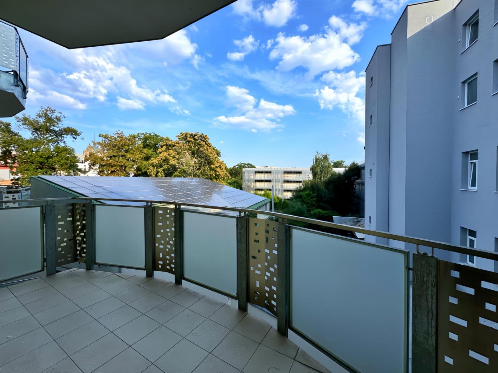 Prenájom bytu 1-izbový 55 m², Hybešova, Brno, Jihomoravský kraj Prenájom bytu 1-izbový 55 m², Hybešova, Brno, Jihomoravský kraj