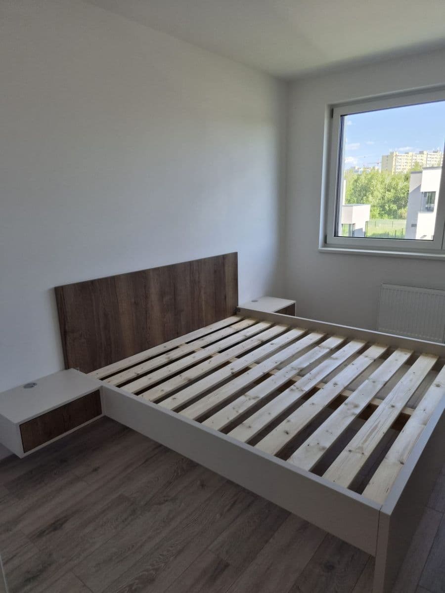 Prenájom bytu 3-izbový 73 m², Blažimská, Praha, Praha Prenájom bytu 3-izbový 73 m², Blažimská, Praha, Praha