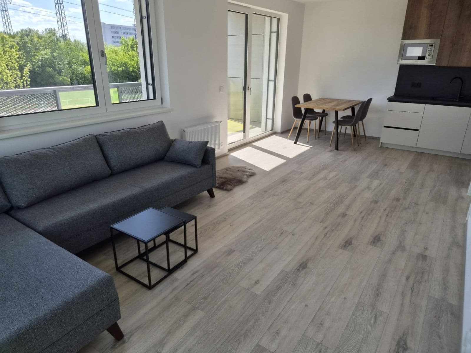 Prenájom bytu 3-izbový 73 m², Blažimská, Praha, Praha Prenájom bytu 3-izbový 73 m², Blažimská, Praha, Praha