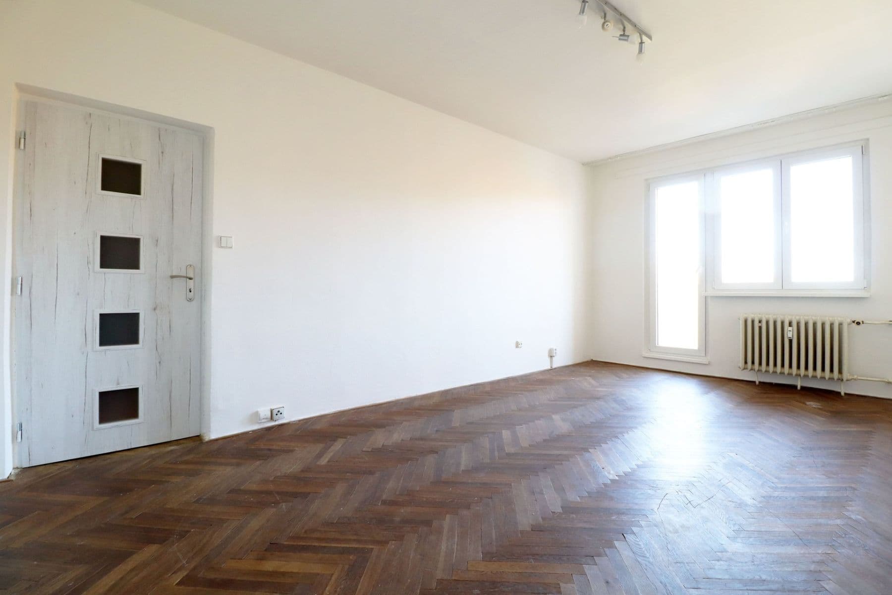 Prenájom bytu 2-izbový 54 m², Vitry, Kladno, Středočeský kraj Prenájom bytu 2-izbový 54 m², Vitry, Kladno, Středočeský kraj