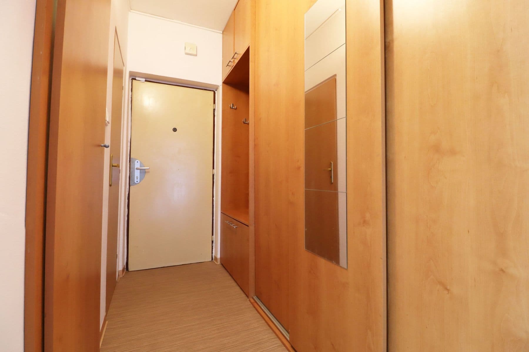 Prenájom bytu 2-izbový 54 m², Vitry, Kladno, Středočeský kraj Prenájom bytu 2-izbový 54 m², Vitry, Kladno, Středočeský kraj