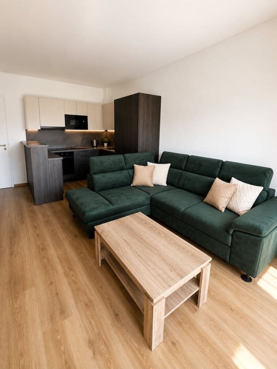 Prenájom bytu 2-izbový 56 m², Rostěnice-Zvonovice, Jihomoravský kraj Prenájom bytu 2-izbový 56 m², Rostěnice-Zvonovice, Jihomoravský kraj