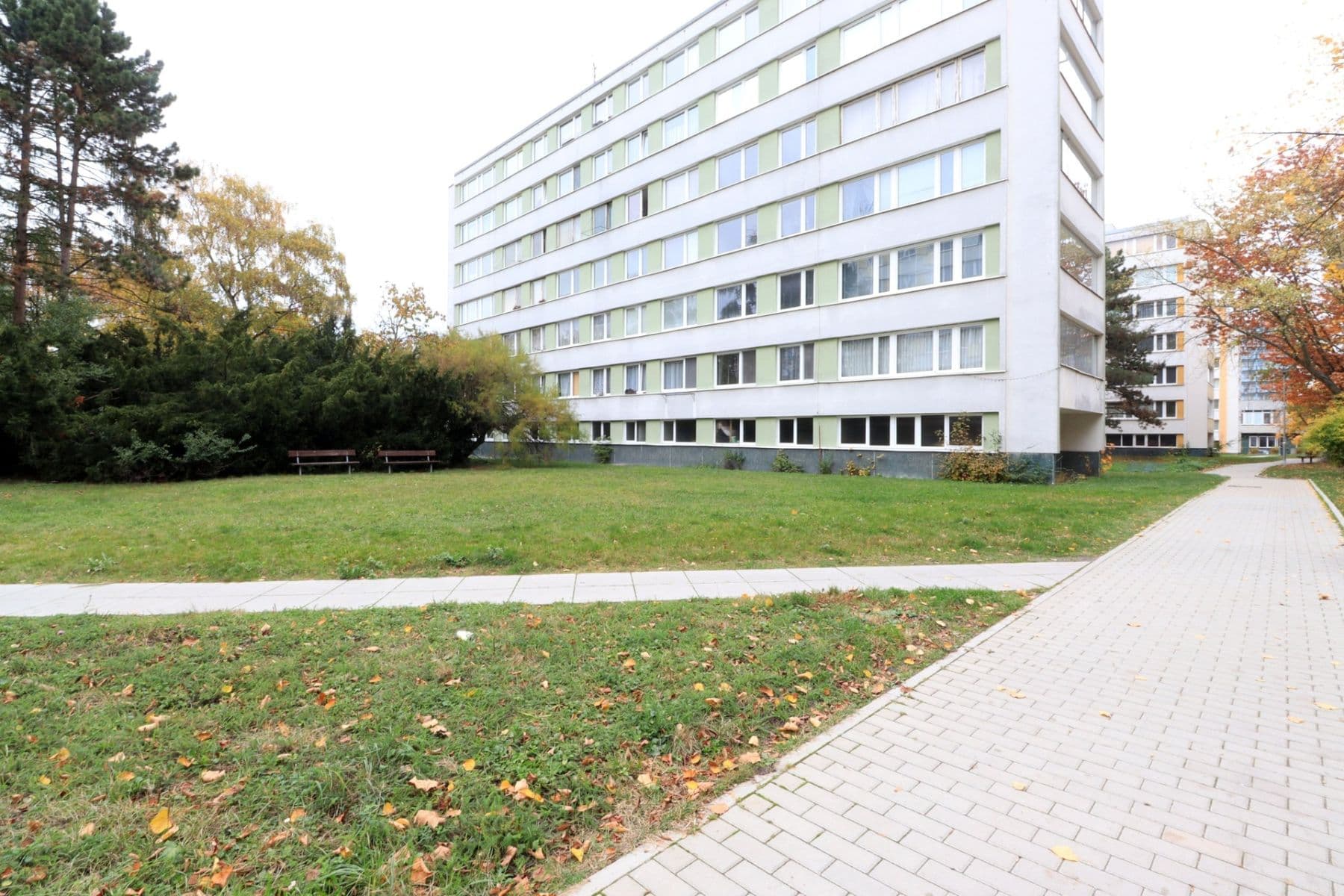 Prenájom bytu 1-izbový 27 m², Ostravská, Kladno, Středočeský kraj Prenájom bytu 1-izbový 27 m², Ostravská, Kladno, Středočeský kraj