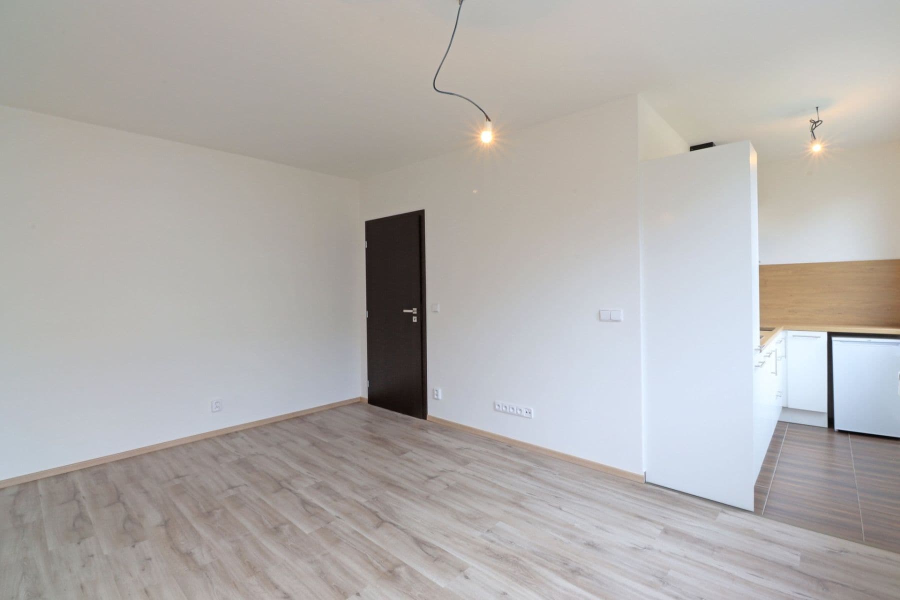 Prenájom bytu 1-izbový 27 m², Ostravská, Kladno, Středočeský kraj Prenájom bytu 1-izbový 27 m², Ostravská, Kladno, Středočeský kraj