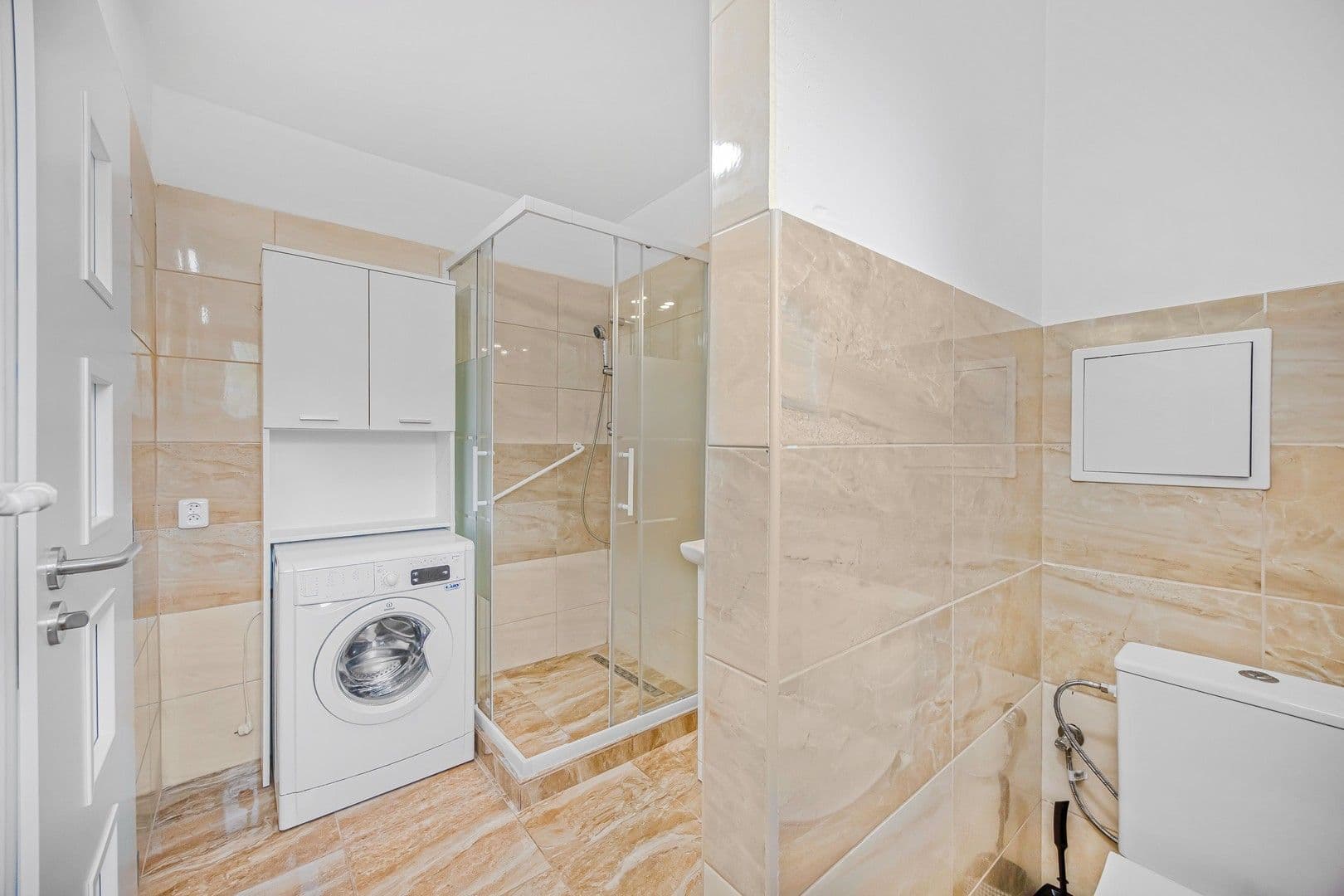 Prenájom bytu 2-izbový 55 m², Unhošťská, Kladno, Středočeský kraj Prenájom bytu 2-izbový 55 m², Unhošťská, Kladno, Středočeský kraj