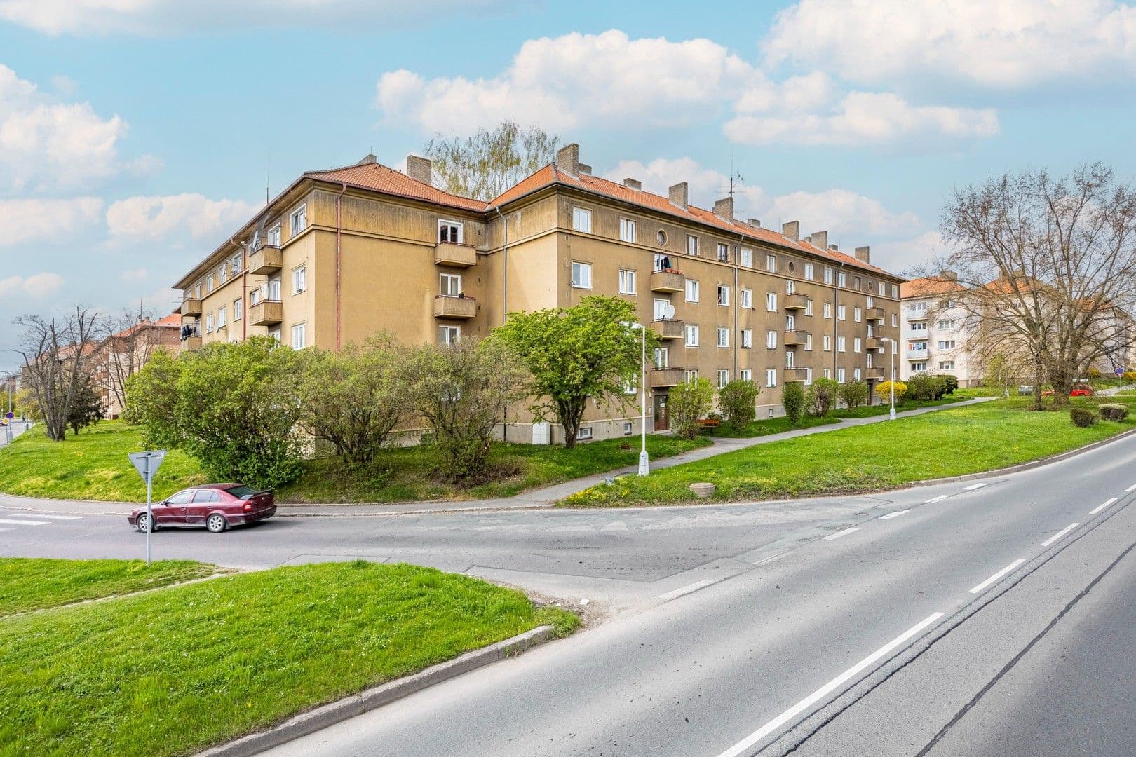 Prenájom bytu 2-izbový 55 m², Unhošťská, Kladno, Středočeský kraj Prenájom bytu 2-izbový 55 m², Unhošťská, Kladno, Středočeský kraj