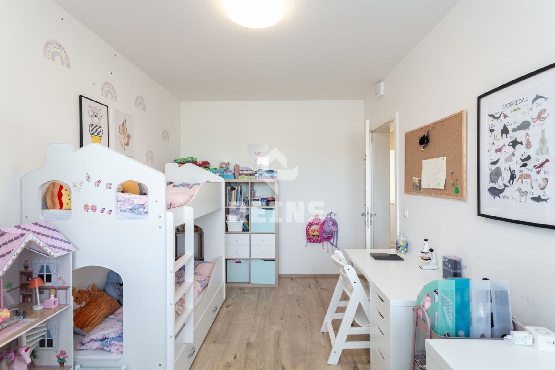 Predaj bytu 4-izbový 140 m², Hornoměcholupská, Praha, Praha Predaj bytu 4-izbový 140 m², Hornoměcholupská, Praha, Praha