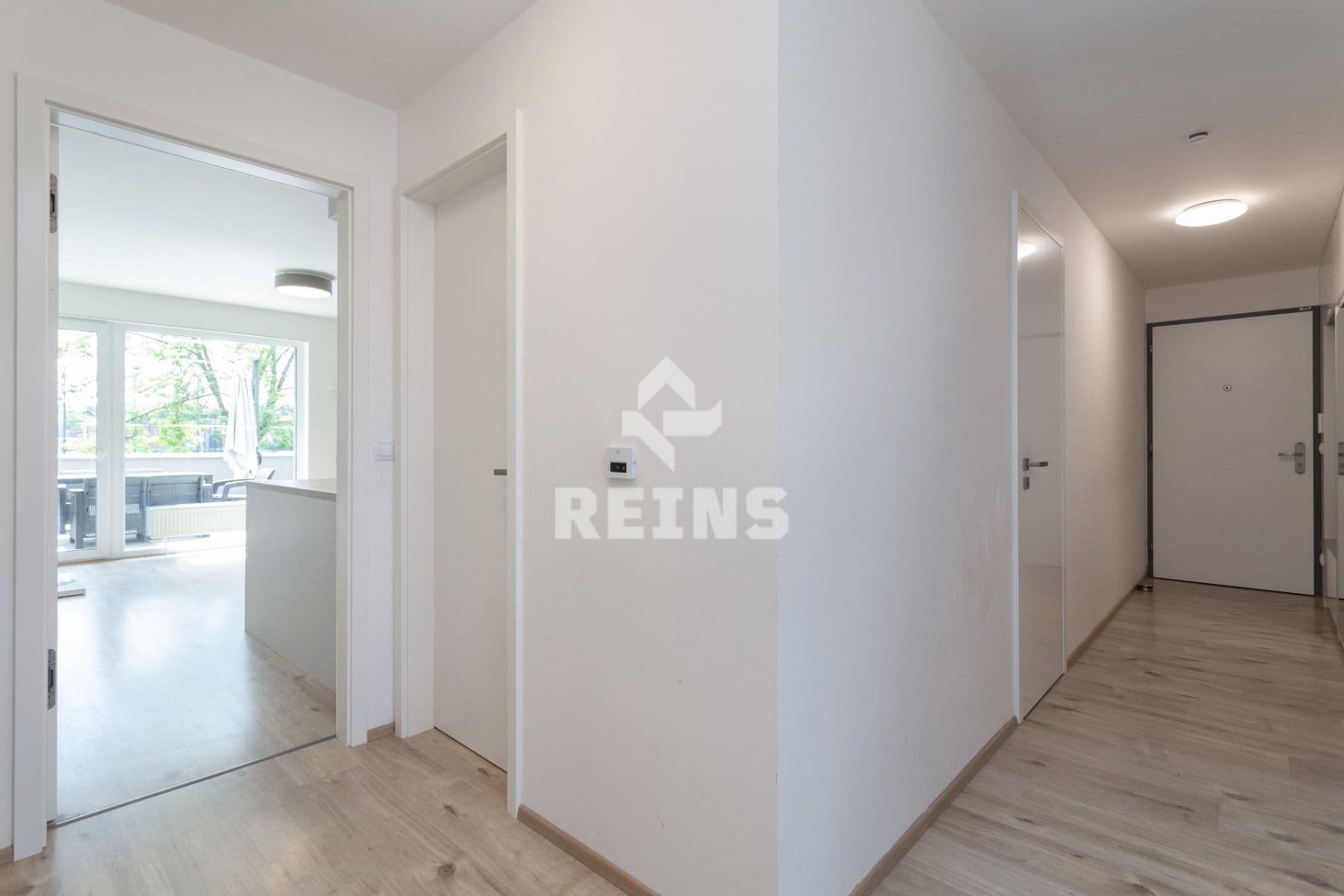 Predaj bytu 4-izbový 140 m², Hornoměcholupská, Praha, Praha Predaj bytu 4-izbový 140 m², Hornoměcholupská, Praha, Praha
