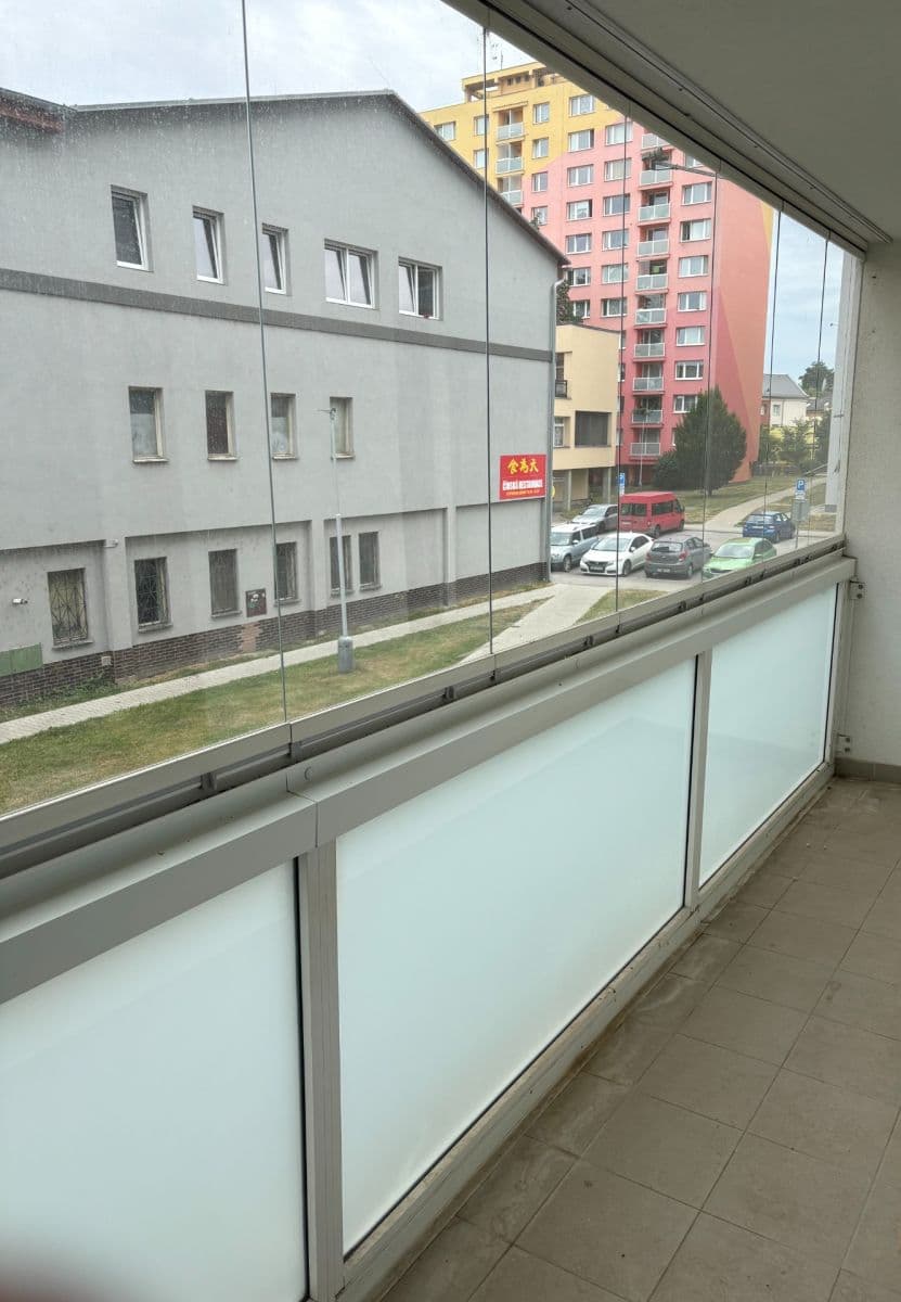 Predaj bytu 2-izbový 40 m², sídl. Hůrka, Kralupy nad Vltavou, Středočeský kraj Predaj bytu 2-izbový 40 m², sídl. Hůrka, Kralupy nad Vltavou, Středočeský kraj