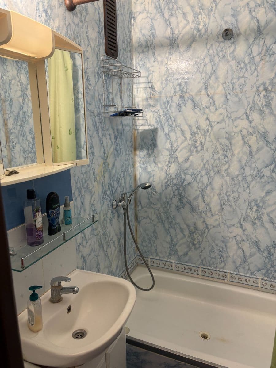 Predaj bytu 2-izbový 40 m², sídl. Hůrka, Kralupy nad Vltavou, Středočeský kraj Predaj bytu 2-izbový 40 m², sídl. Hůrka, Kralupy nad Vltavou, Středočeský kraj