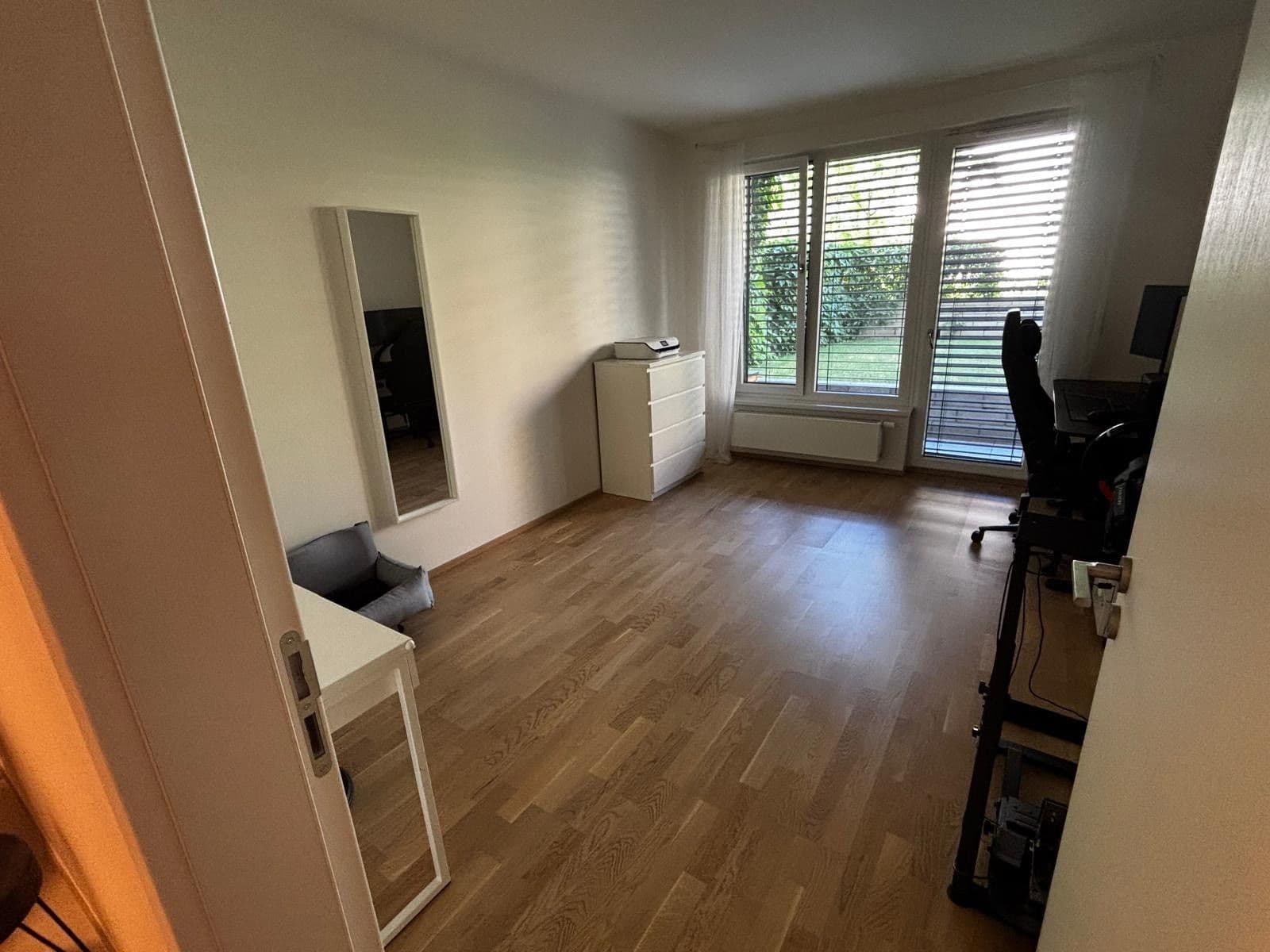Prenájom bytu 3-izbový 104 m², Nuselská, Praha, Praha Prenájom bytu 3-izbový 104 m², Nuselská, Praha, Praha