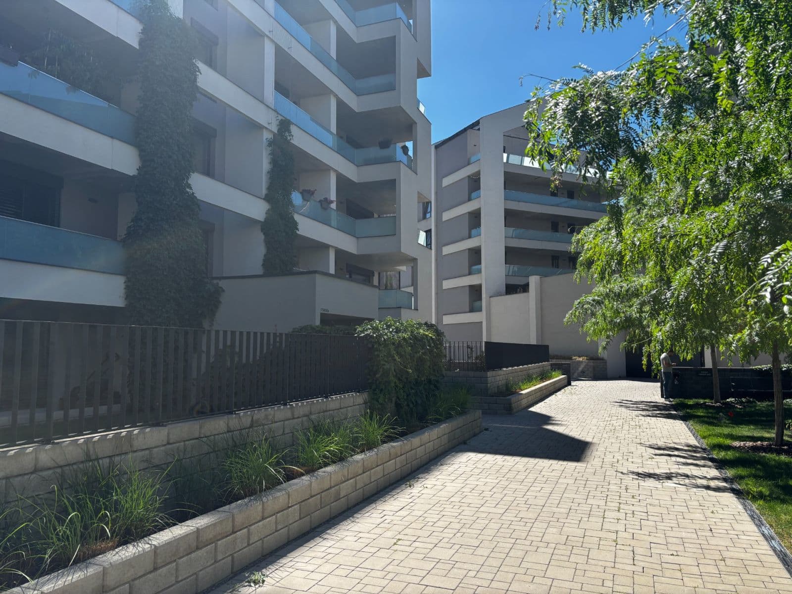 Prenájom bytu 3-izbový 104 m², Nuselská, Praha, Praha Prenájom bytu 3-izbový 104 m², Nuselská, Praha, Praha