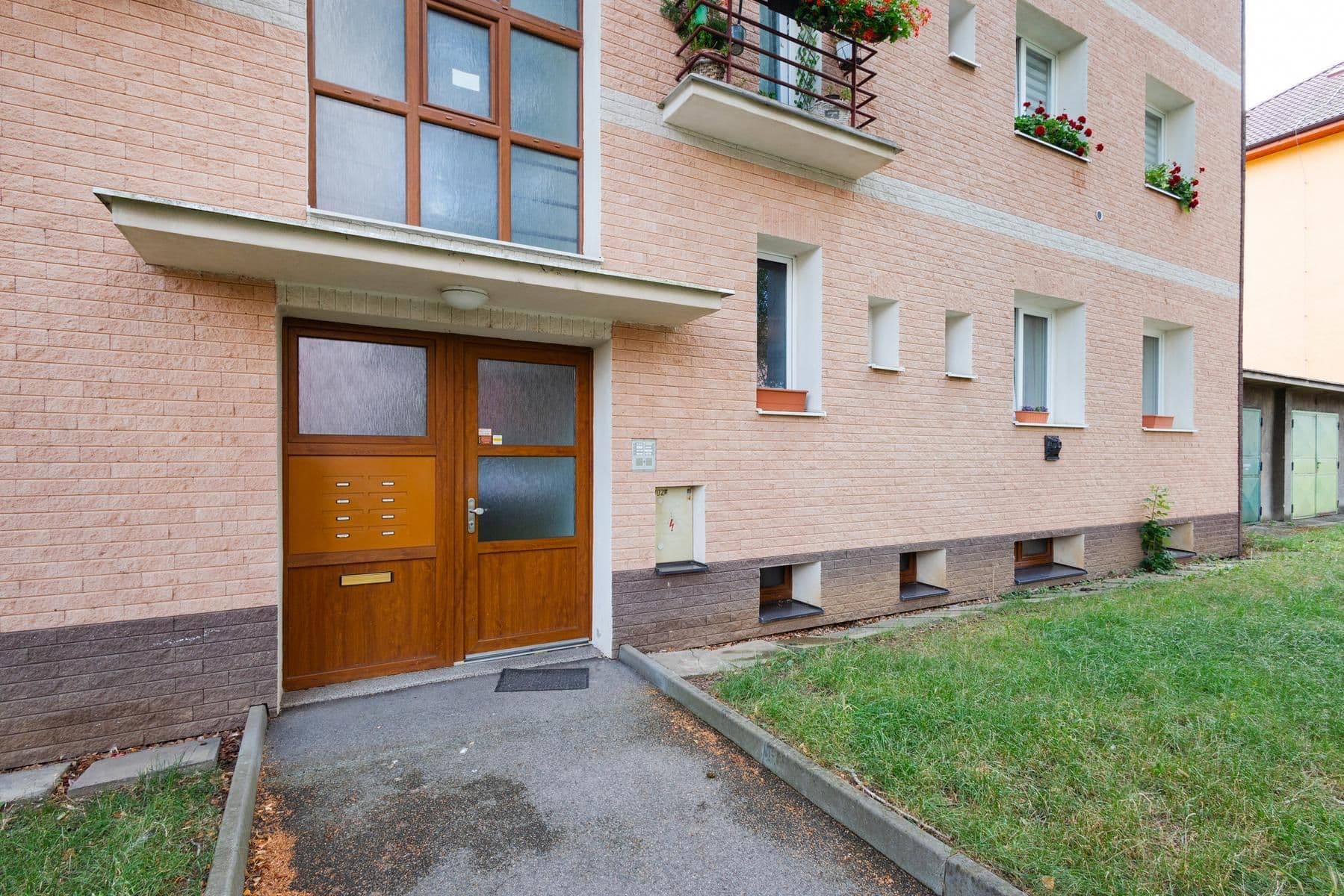 Predaj bytu 2-izbový 48 m², Kpt. Jaroše, Beroun, Středočeský kraj Predaj bytu 2-izbový 48 m², Kpt. Jaroše, Beroun, Středočeský kraj