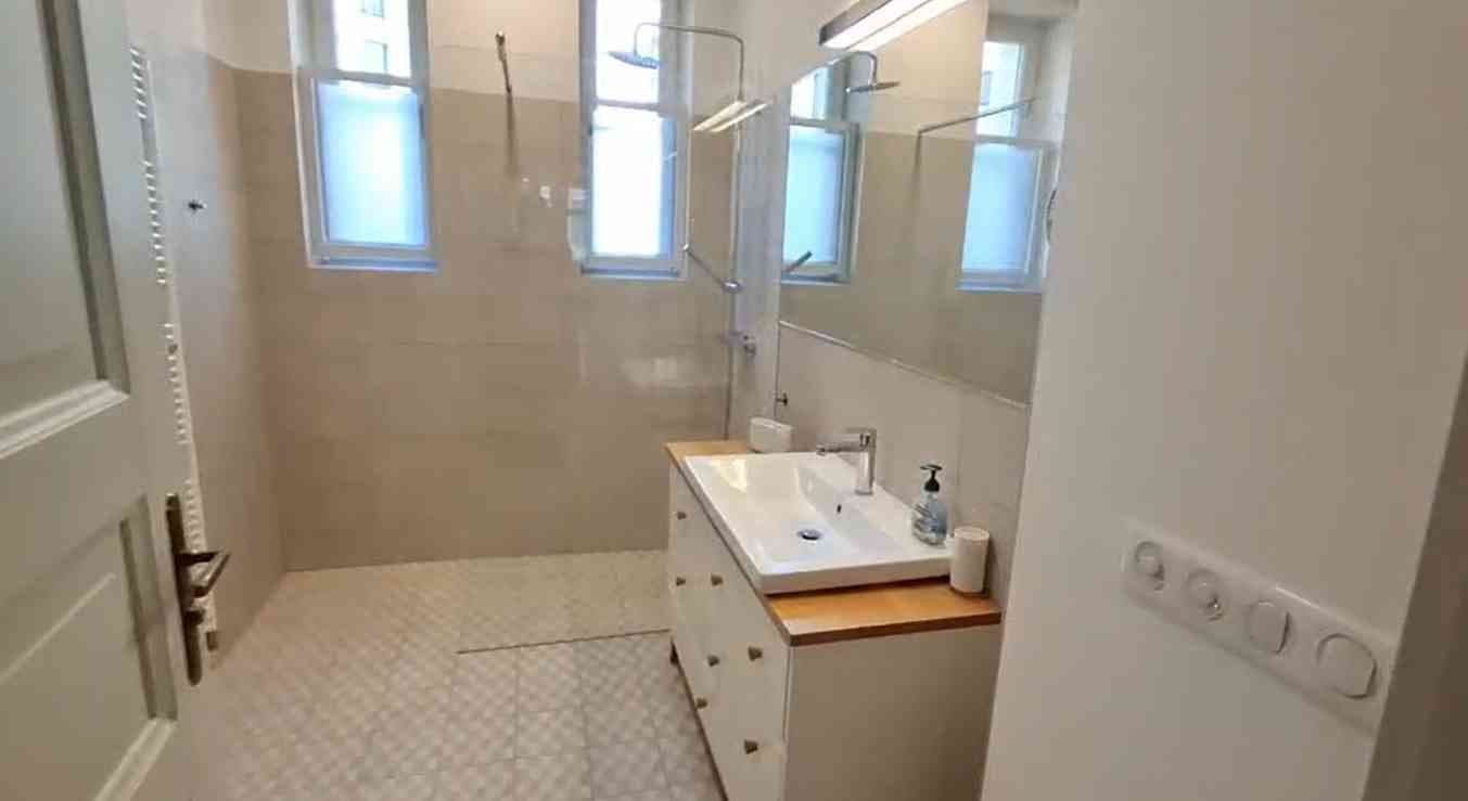 Prenájom bytu 2-izbový 84 m², Valentinská, Praha, Praha Prenájom bytu 2-izbový 84 m², Valentinská, Praha, Praha