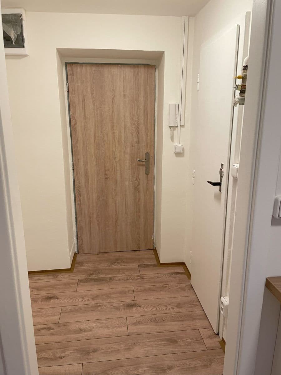 Predaj bytu 1-izbový 30 m², Kyjevská, Plzeň, Plzeňský kraj Predaj bytu 1-izbový 30 m², Kyjevská, Plzeň, Plzeňský kraj