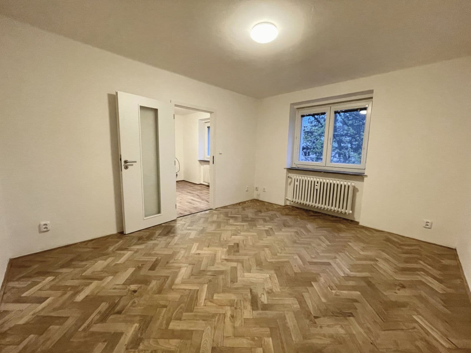 Predaj bytu 1-izbový 30 m², Kyjevská, Plzeň, Plzeňský kraj Predaj bytu 1-izbový 30 m², Kyjevská, Plzeň, Plzeňský kraj