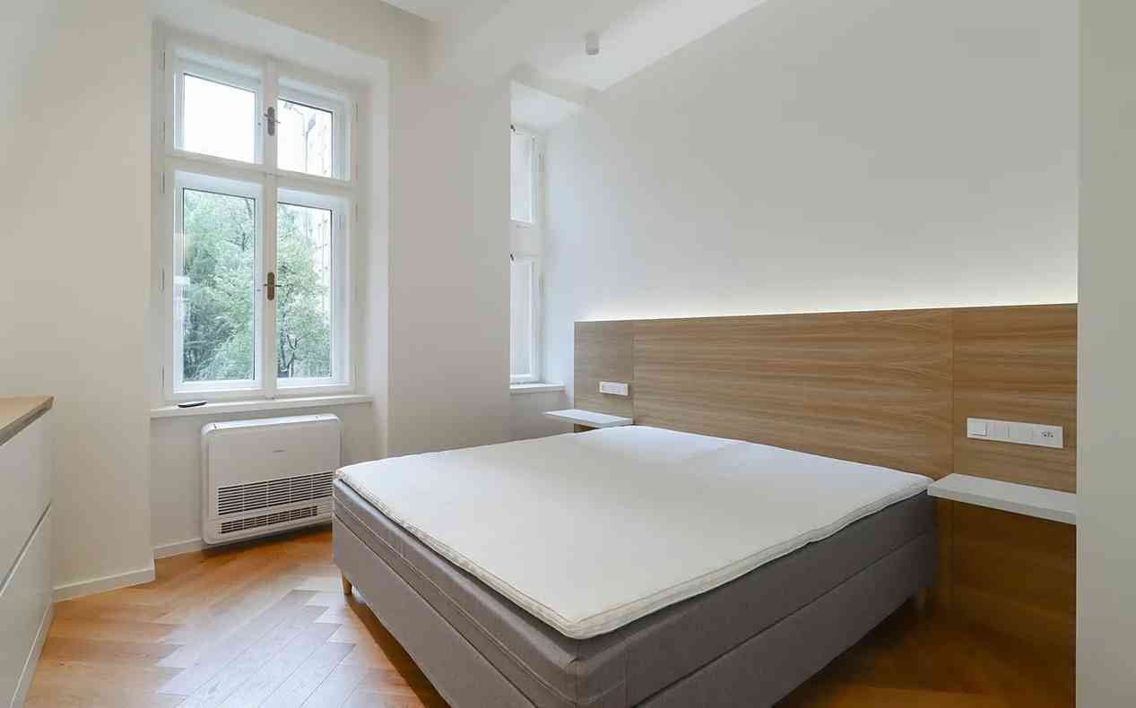Prenájom bytu 2-izbový 56 m², Na Bělidle, Praha, Praha Prenájom bytu 2-izbový 56 m², Na Bělidle, Praha, Praha