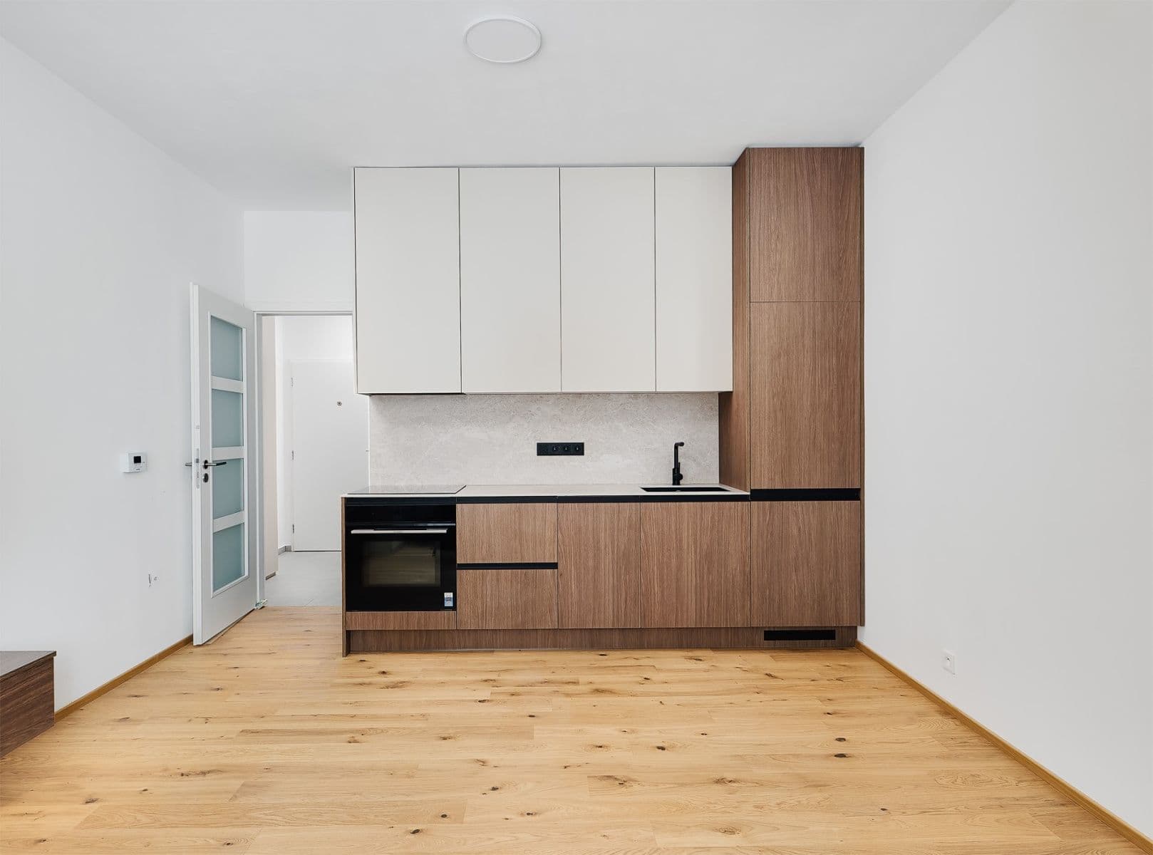 Prenájom bytu 1-izbový 30 m², Pod Drinopolem, Praha, Praha Prenájom bytu 1-izbový 30 m², Pod Drinopolem, Praha, Praha