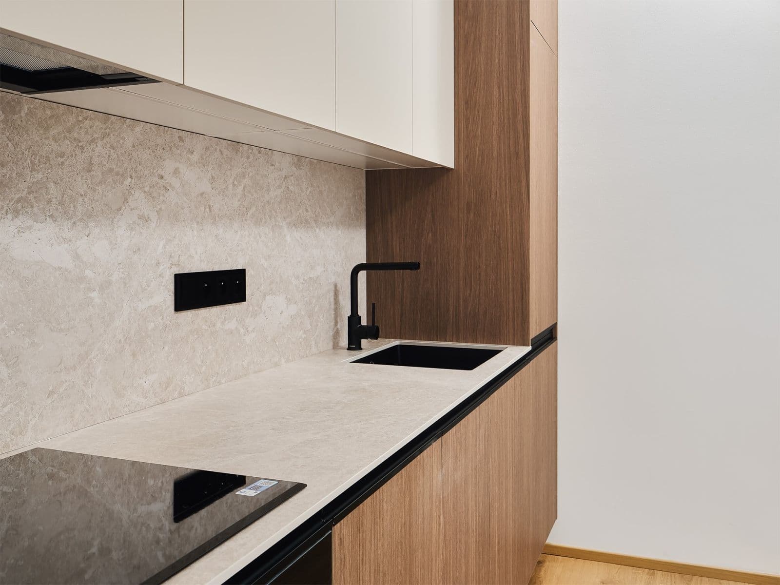 Prenájom bytu 1-izbový 30 m², Pod Drinopolem, Praha, Praha Prenájom bytu 1-izbový 30 m², Pod Drinopolem, Praha, Praha