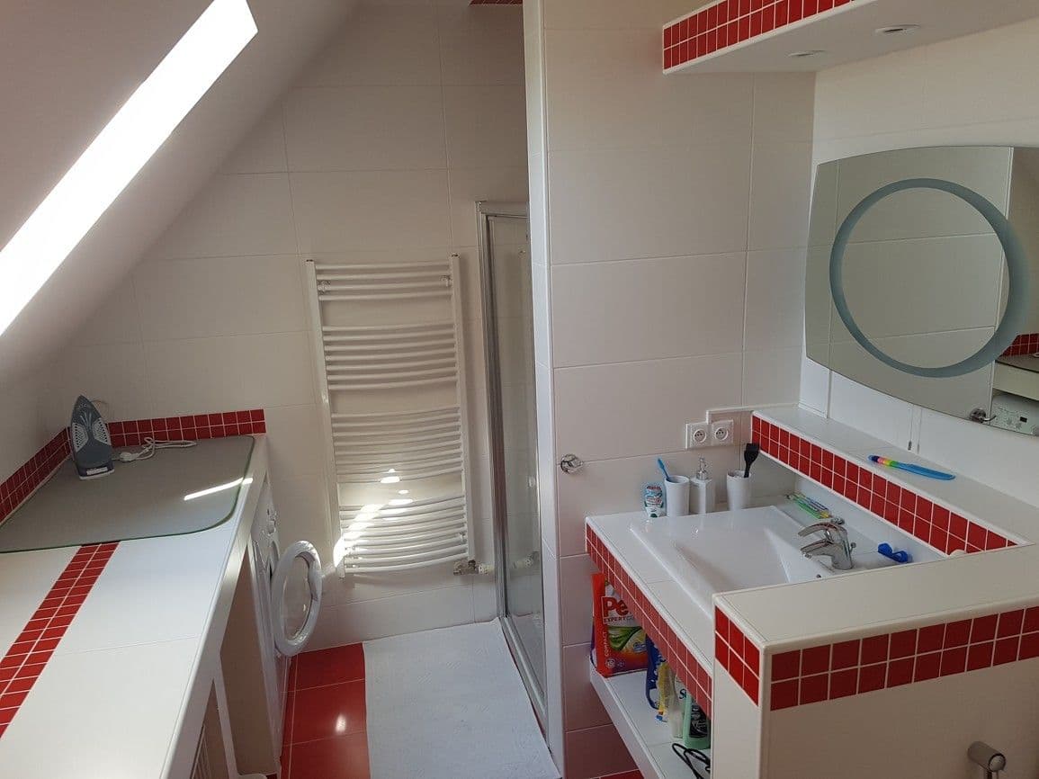Prenájom bytu 3-izbový 102 m², Mezouň, Středočeský kraj Prenájom bytu 3-izbový 102 m², Mezouň, Středočeský kraj