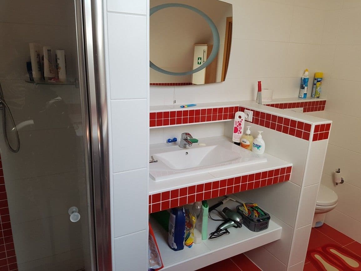 Prenájom bytu 3-izbový 102 m², Mezouň, Středočeský kraj Prenájom bytu 3-izbový 102 m², Mezouň, Středočeský kraj