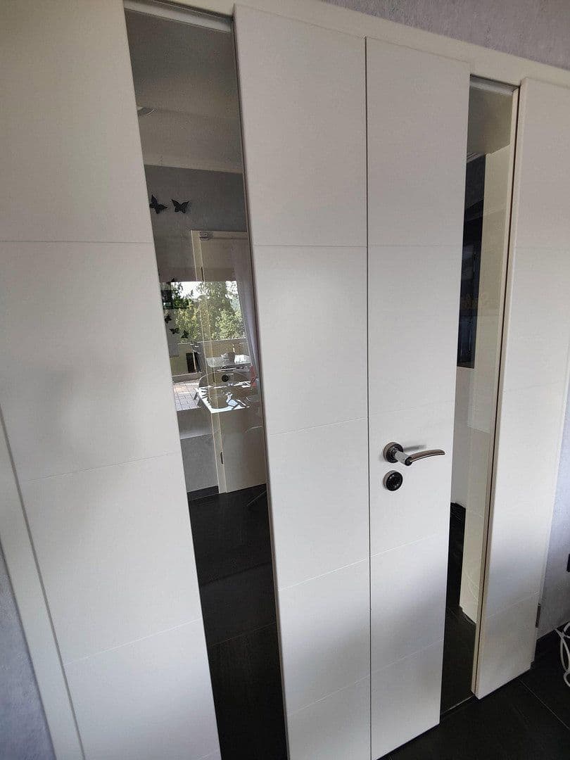 Predaj domu 328 m², pozemok 1.054 m², Remscheid, Severné Porýnie - Westfálsko Predaj domu 328 m², pozemok 1.054 m², Remscheid, Severné Porýnie - Westfálsko