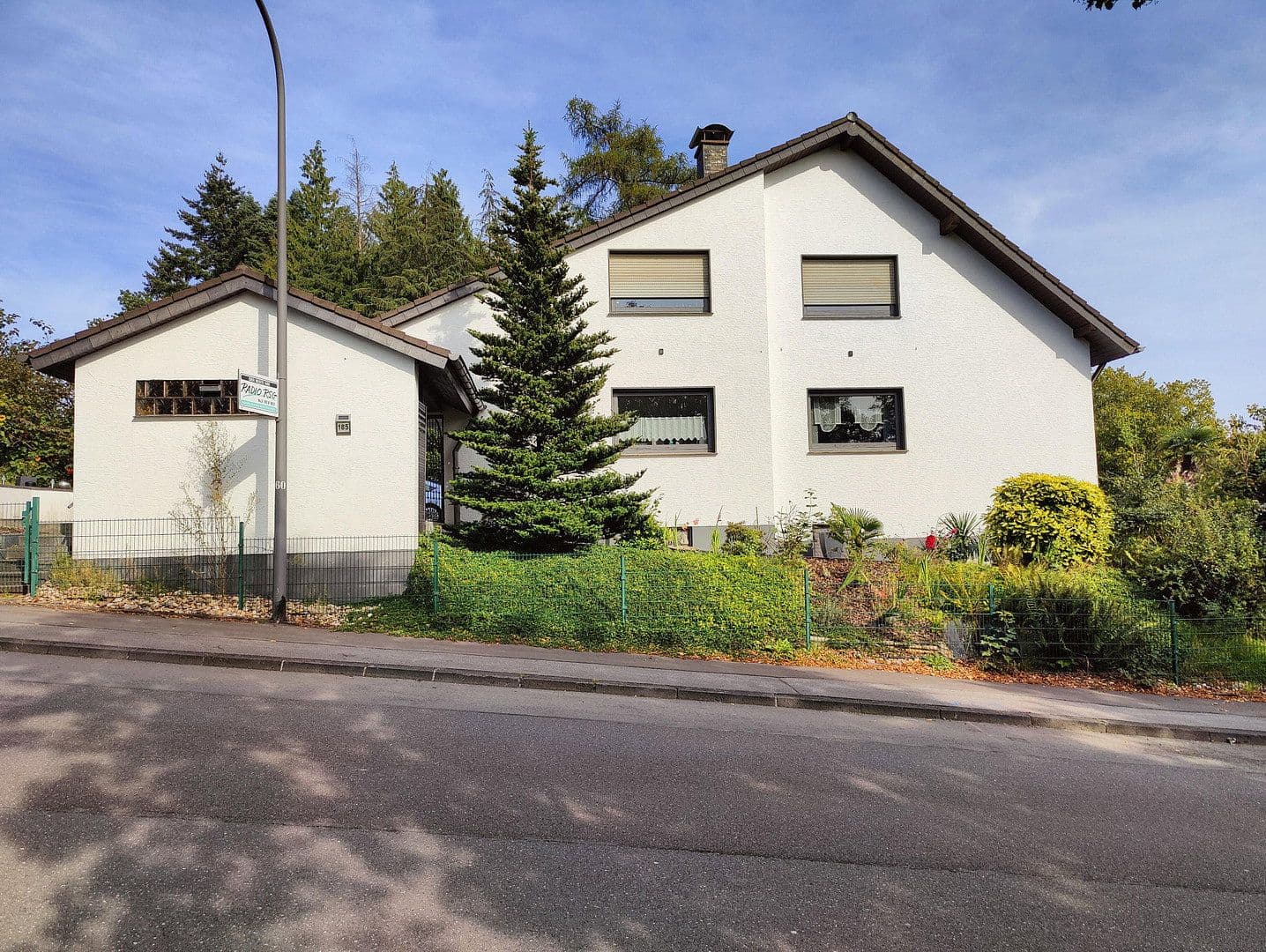 Predaj domu 328 m², pozemok 1.054 m², Remscheid, Severné Porýnie - Westfálsko Predaj domu 328 m², pozemok 1.054 m², Remscheid, Severné Porýnie - Westfálsko