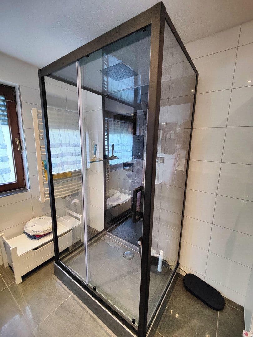 Predaj domu 328 m², pozemok 1.054 m², Remscheid, Severné Porýnie - Westfálsko Predaj domu 328 m², pozemok 1.054 m², Remscheid, Severné Porýnie - Westfálsko