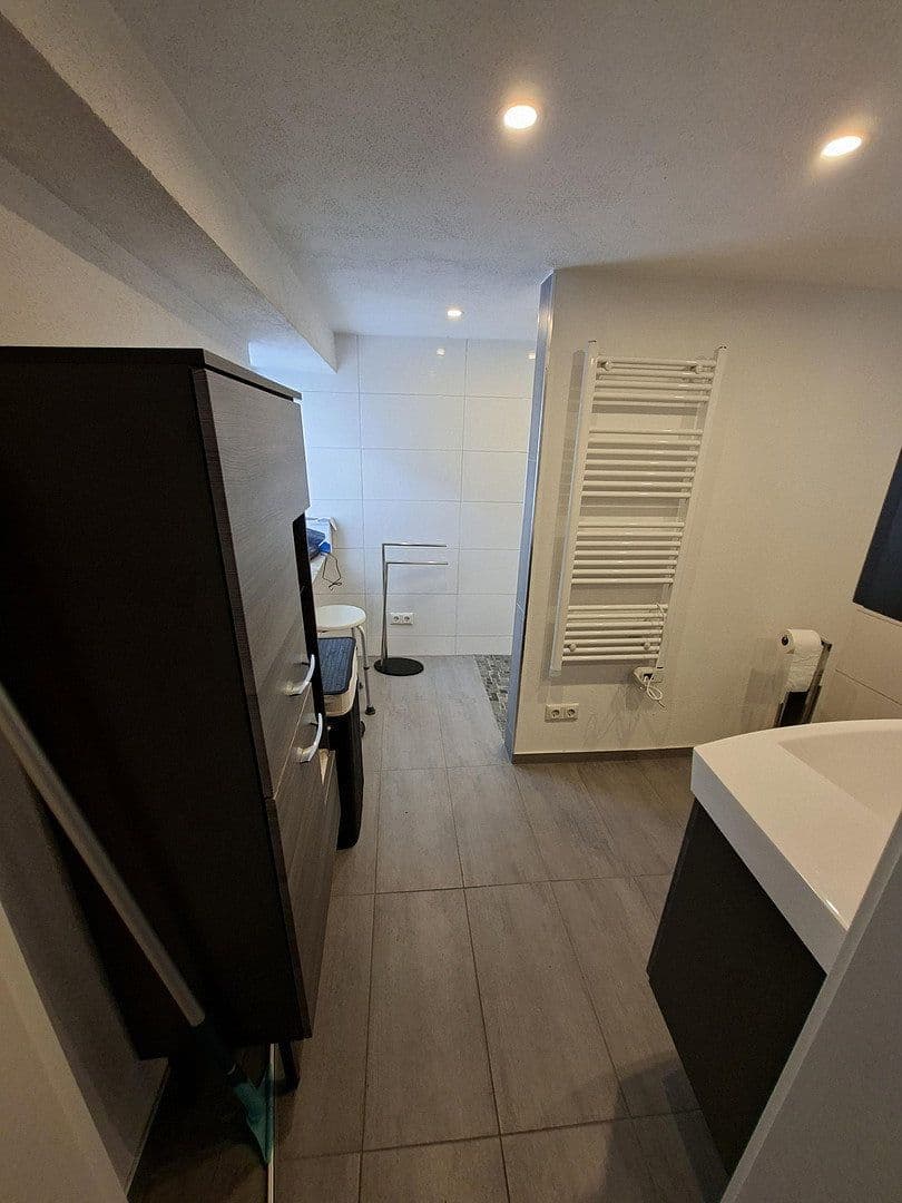 Predaj domu 140 m², pozemok 306 m², Stadtallendorf, Hesensko Predaj domu 140 m², pozemok 306 m², Stadtallendorf, Hesensko