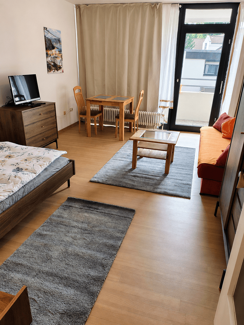Prenájom bytu 1-izbový 36 m², Bemeroder Anger 19, Hannover, Dolné Sasko Prenájom bytu 1-izbový 36 m², Bemeroder Anger 19, Hannover, Dolné Sasko