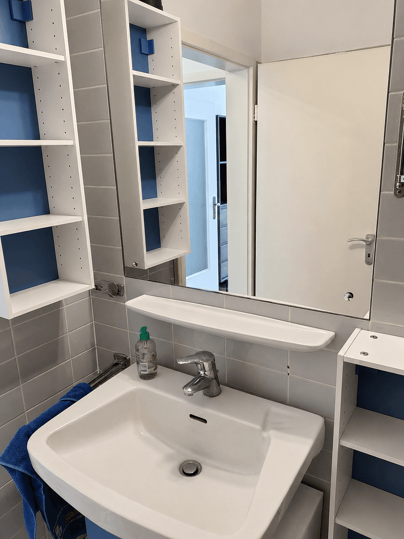 Prenájom bytu 1-izbový 36 m², Bemeroder Anger 19, Hannover, Dolné Sasko Prenájom bytu 1-izbový 36 m², Bemeroder Anger 19, Hannover, Dolné Sasko