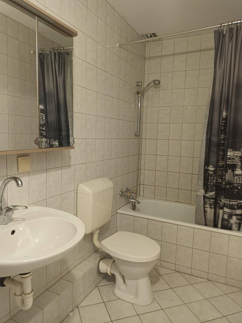 Prenájom bytu 2-izbový 70 m², Herne, Severné Porýnie - Westfálsko Prenájom bytu 2-izbový 70 m², Herne, Severné Porýnie - Westfálsko