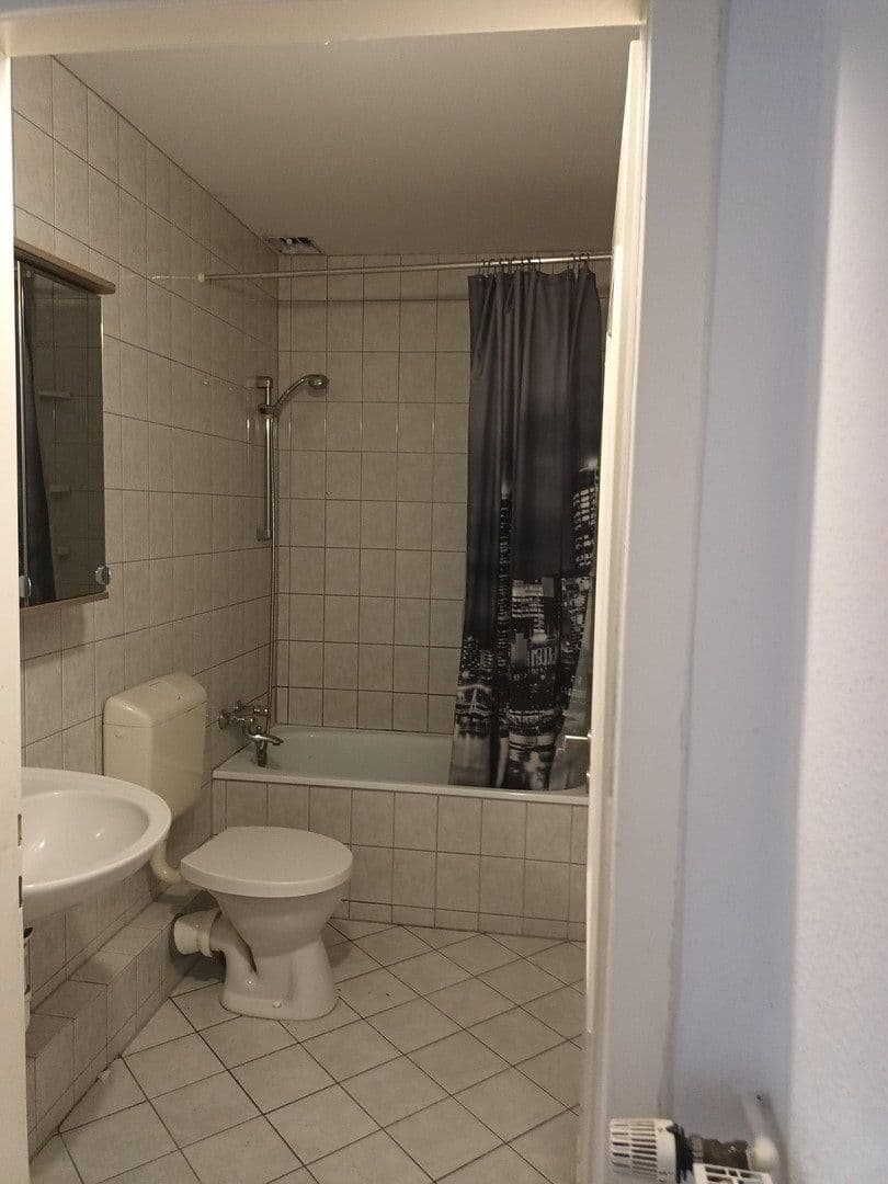 Prenájom bytu 2-izbový 70 m², Herne, Severné Porýnie - Westfálsko Prenájom bytu 2-izbový 70 m², Herne, Severné Porýnie - Westfálsko