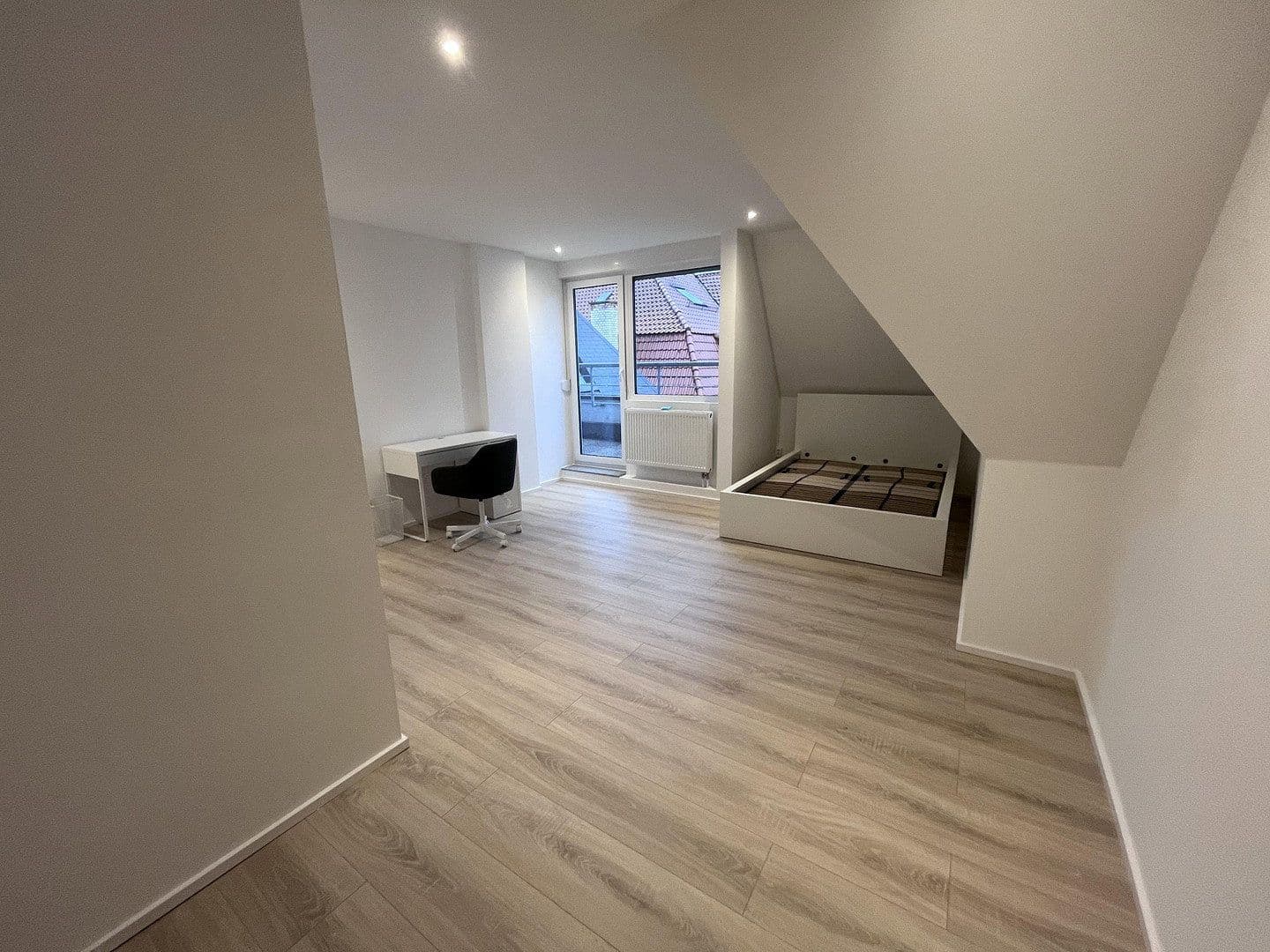 Prenájom bytu 1-izbový 27 m², Waiblinger Straße 30, Stuttgart, Bádensko-Wurttembersko Prenájom bytu 1-izbový 27 m², Waiblinger Straße 30, Stuttgart, Bádensko-Wurttembersko