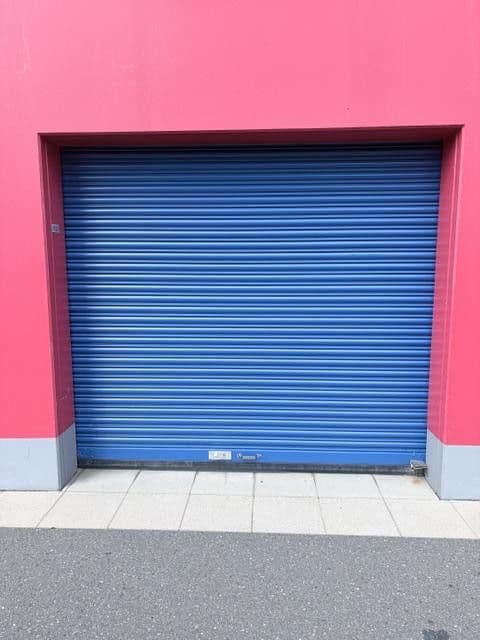 Prenájom nebytového priestoru 37 m², Schweinauer Hauptstraße 72, Nürnberg, Bavorsko Prenájom nebytového priestoru 37 m², Schweinauer Hauptstraße 72, Nürnberg, Bavorsko