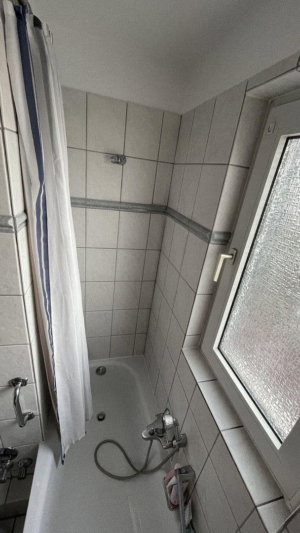 Prenájom bytu 2-izbový 51 m², Hebbelstr. 26, Hattingen, Severné Porýnie - Westfálsko Prenájom bytu 2-izbový 51 m², Hebbelstr. 26, Hattingen, Severné Porýnie - Westfálsko