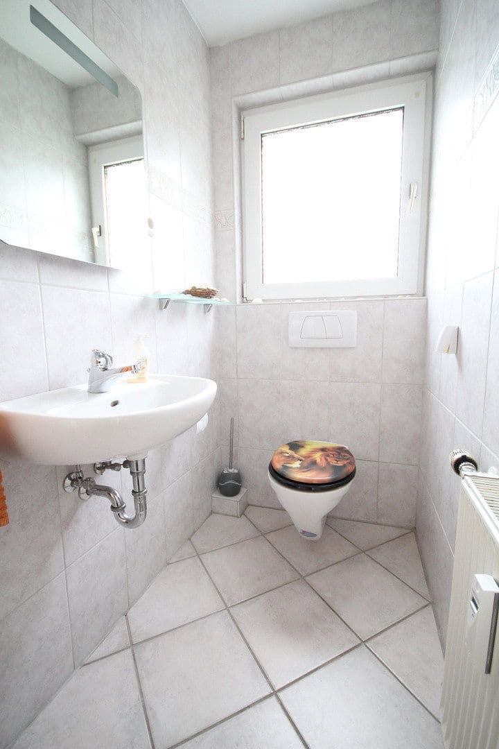 Prenájom bytu 3-izbový 64 m², Hasenwinkeler Str. 161, Bochum-Oberdahlhausen, Severné Porýnie - Westfálsko Prenájom bytu 3-izbový 64 m², Hasenwinkeler Str. 161, Bochum-Oberdahlhausen, Severné Porýnie - Westfálsko