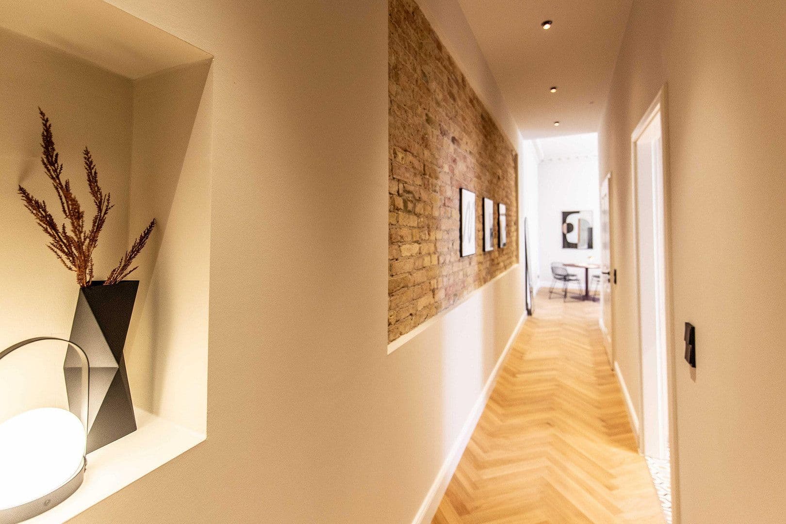 Predaj bytu 2-izbový 65 m², Berlin, Berlín Predaj bytu 2-izbový 65 m², Berlin, Berlín
