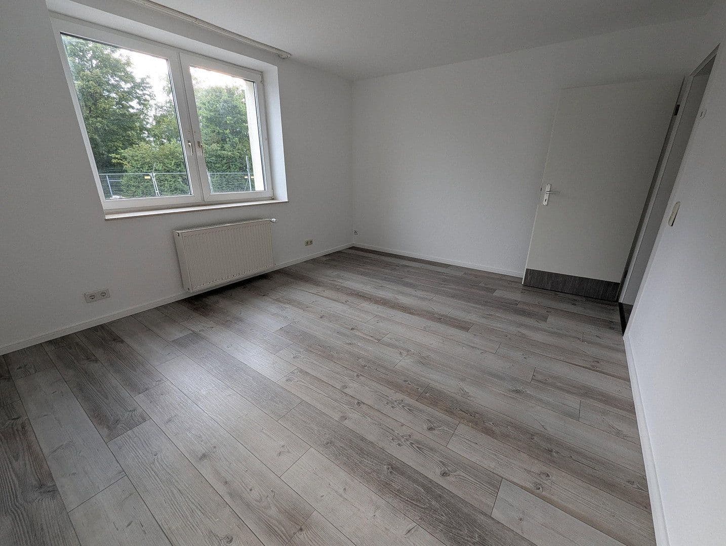 Prenájom bytu 3-izbový 82 m², Hammelburg, Bavorsko Prenájom bytu 3-izbový 82 m², Hammelburg, Bavorsko