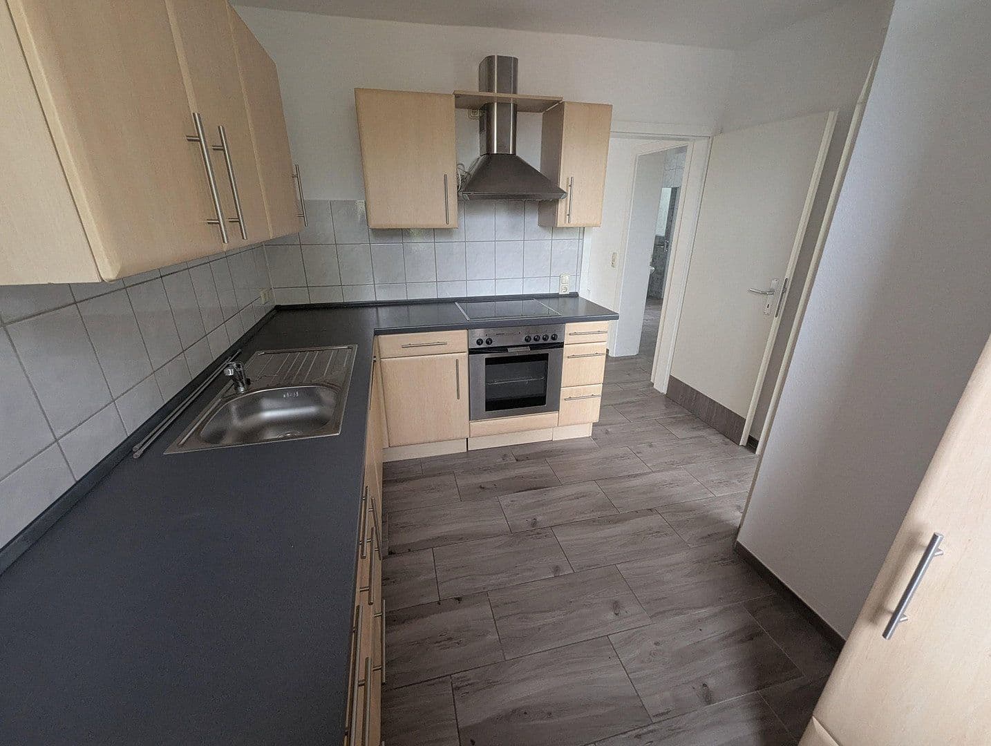 Prenájom bytu 3-izbový 82 m², Hammelburg, Bavorsko Prenájom bytu 3-izbový 82 m², Hammelburg, Bavorsko