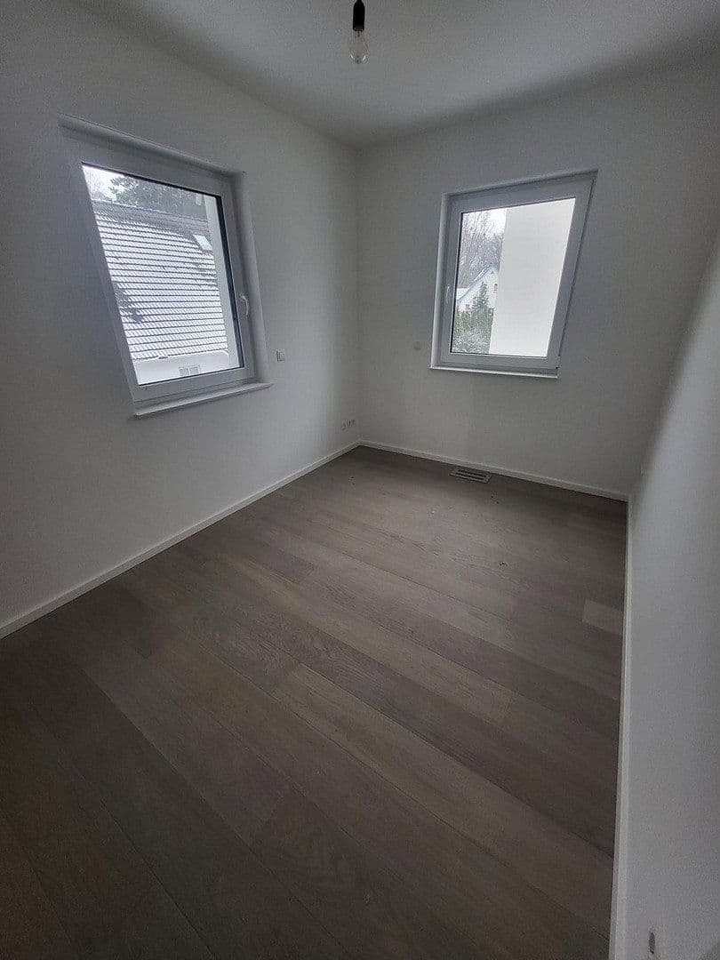 Predaj domu 150 m², pozemok 520 m², Finkenweg 16a, Falkensee, Brandenbursko Predaj domu 150 m², pozemok 520 m², Finkenweg 16a, Falkensee, Brandenbursko