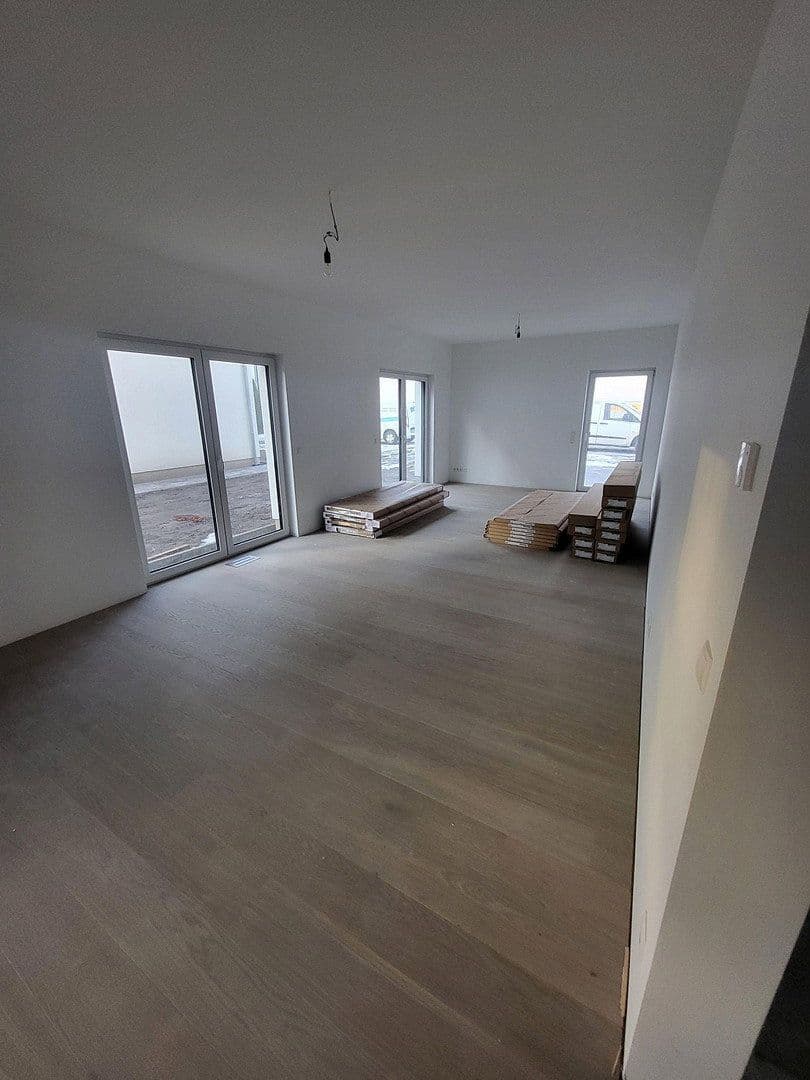 Predaj domu 150 m², pozemok 520 m², Finkenweg 16a, Falkensee, Brandenbursko Predaj domu 150 m², pozemok 520 m², Finkenweg 16a, Falkensee, Brandenbursko